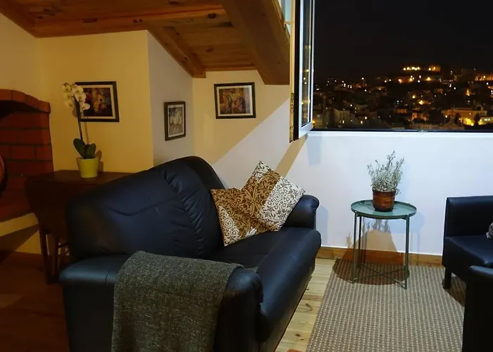 Charm And Fantastic View In A Fully Equipped Home In Center