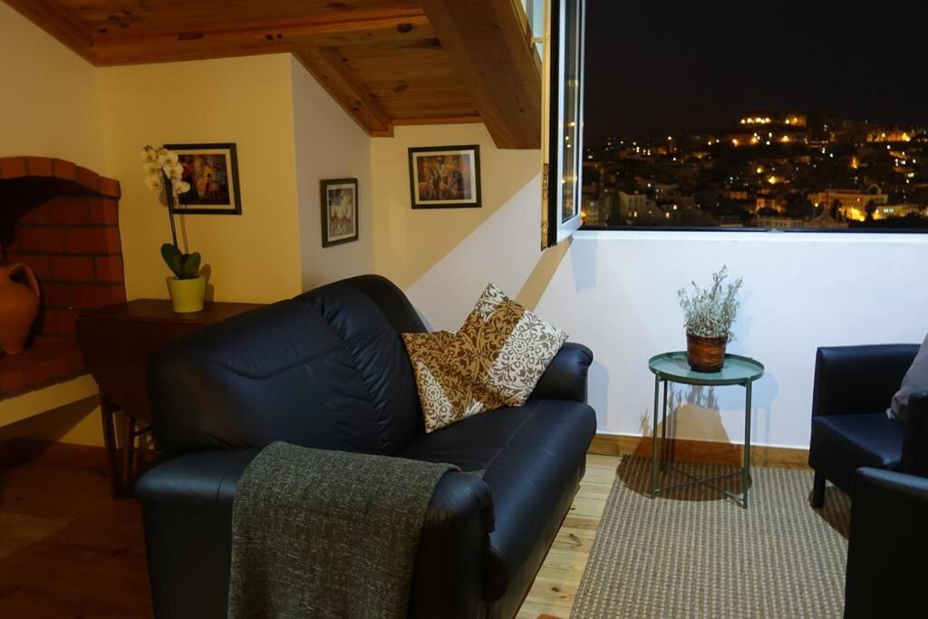 Apartamento Charm And Fantastic View In A Fully Equipped In Center Lisboa